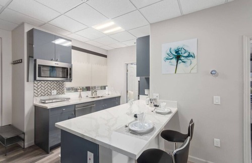 Fountain Hills Condo | New! 2 Bed/2 Bath-On The Avenue
