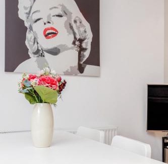 Covent Garden Apartment | New 2 Bed Apartment in Covent Garden