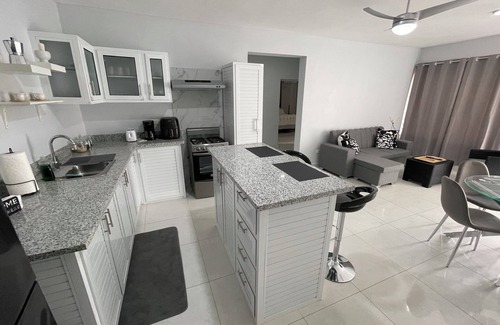 Bisono Apartment | New 2-bedroom apartment in enchanting Bisono with WiFi, AC, pool close to all