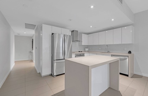 Overtown Apartment | NEW 2 full bedroom 2 full bathrooms in Downtown Miami ,8min from the beach