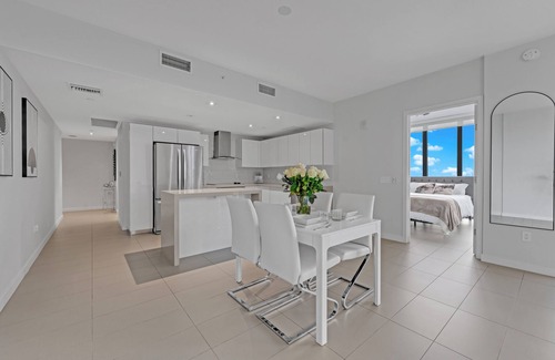 Overtown Apartment | NEW 2 full bedroom 2 full bathrooms in Downtown Miami ,8min from the beach