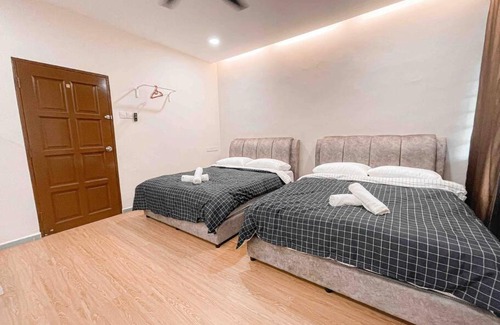 Taman Kota Laksamana House | New[2-Storey] Kloe Home Kota Laksamana Jonker Walk