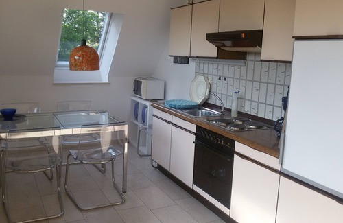 Ulsnis Apartment | New 2016 furnished, sunny and cozy apartment is he Gottorf.