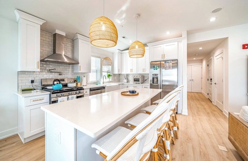 North End Condo | New 2025 Ocean City Condo -4BR w/Rooftop Lounge, Elevator & Beach Gear