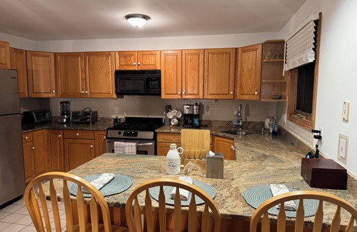 Orleans House | New 2025 Saltwater Heated Pool & Hot Tub -Less than 5 Minutes from Nauset Beach!