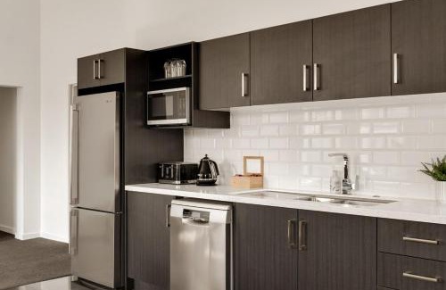 Gisborne Apartment | NEW - 2BRD CBD Apartment
