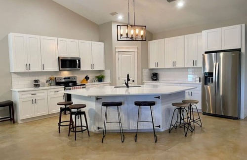 Buffalo Gap House | New 3 bed 2 bath Abilene Country House on 2 acres