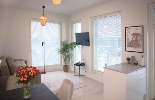 Myyrmaki Apartment | New 3-Bed Apartment & Free Garage parking
