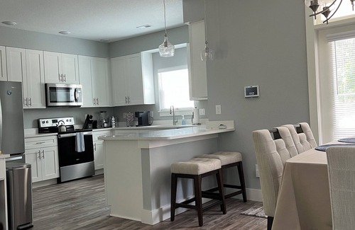 Jarvisburg House | New 3-bedroom townhome near OBX beaches with a community pool . Outside lounge