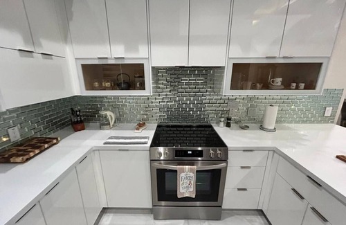 San Juan House | New 3-Queen bd home 15 min. from McAllen Airport & La Plaza Mall