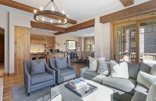 Empire Pass Condo | NEW! 302 - Four Bedroom Silver Strike
