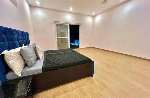 Sushant Lok Other | New 3bhk Farmhouse with Pool n V.big hall 4 parties