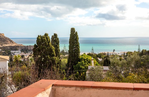Praia da Luz Villa | New 4-Bedroom Villa with Seaview and Large Private Pool