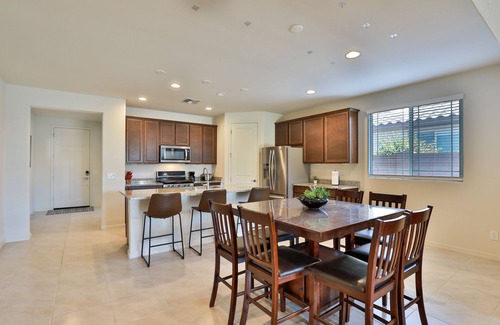 San Tan Valley House | New 4 BR home with garage, pool, play area, splash pads, fenced backyard