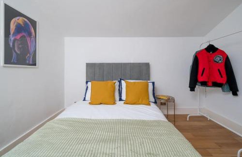 Crofton Park Apartment | New 4BD Stylish Apartment with Amazing Transport