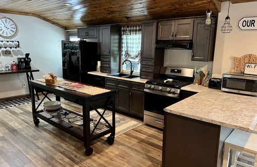 Gilbertsville House | NEW! 4Bed/2 Bath home near Moors Resort and Marina by Kentucky Lake