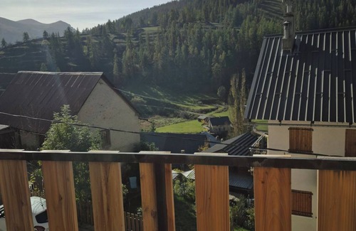 Beuil-les-Launes Apartment | New 5/6 pers apartment in the heart of Beuil - Beuil/Valberg ski area