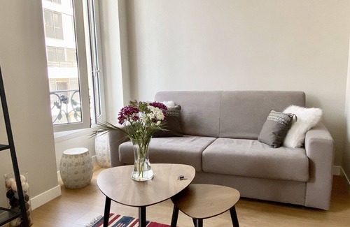 Liberation Apartment | New air-conditioned studio - Libération district
