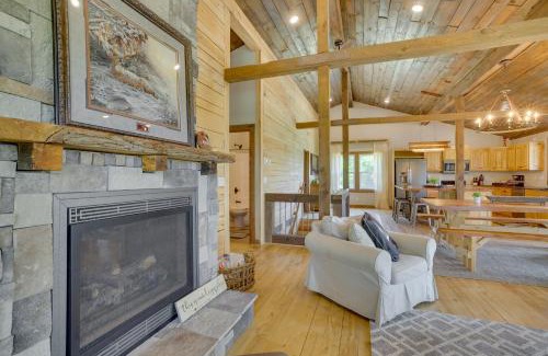 New Albin House | New Albin Vacation Rental with Fire Pit and Views!