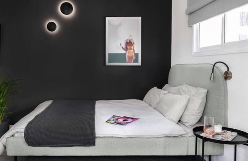 Neve Tzedek Apartment | New! Amazing Studio - Best Location!