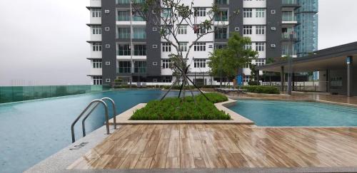 Kajang Apartment | New and Comfy Vacation Home