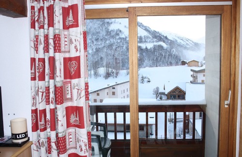 Saint-Sorlin-d'Arves Apartment | New announcement! Apartment at the foot of the slopes