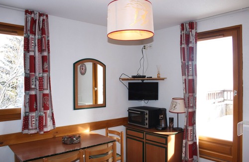 Saint-Sorlin-d'Arves Apartment | New announcement! Résidence les Sybelles-Pied des pistes
