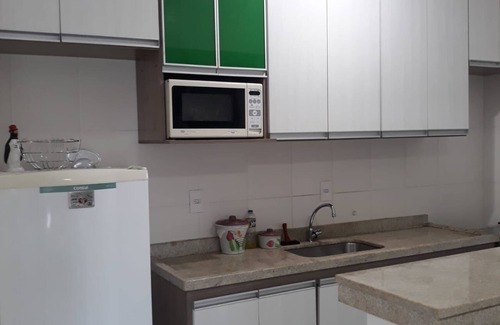 Indaia Apartment | New apartment, complete, with beautiful sea and mountain views.