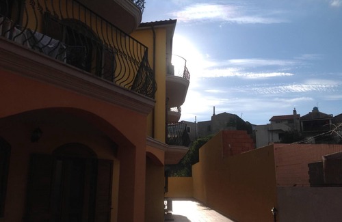 Sant'Antioco Apartment | New apartment with garage in the historic center of the village;