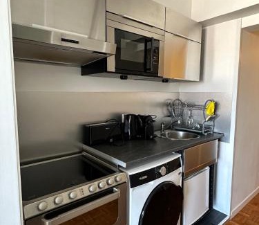 Le Rouet Apartment | New apartment with panoramic view