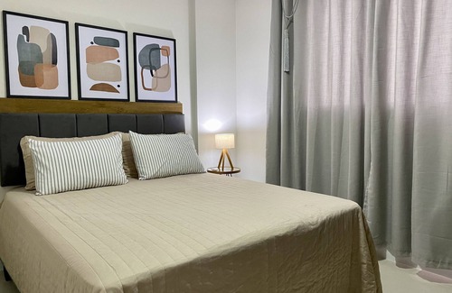 Itajai Apartment | New apartment with pool in beautiful Praia Brava