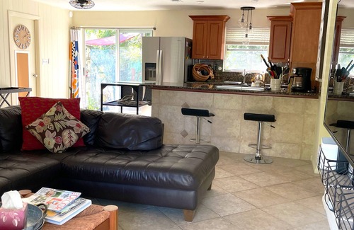 Old Naples House | *NEW* AVAILABLE NOW, Jan, Feb, Mar! FERN COTTAGE! Weekly/Monthly/Yearly Rentals!