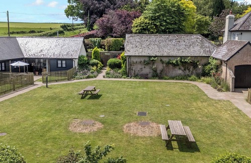 Blandford Forum Cottage | New Barn