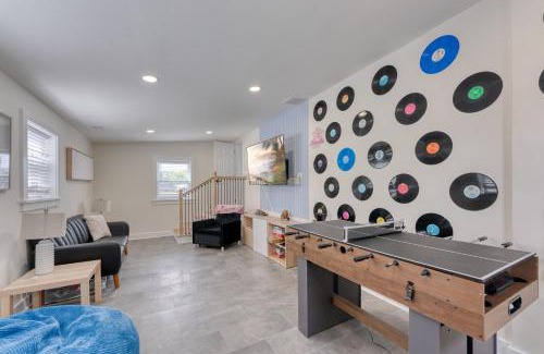 North End House | New Beach House with Game Room