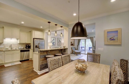 Saint Simons Island House | New Beach Townhouse with Pool! Tennis, Pickleball & Bocce around the corner!