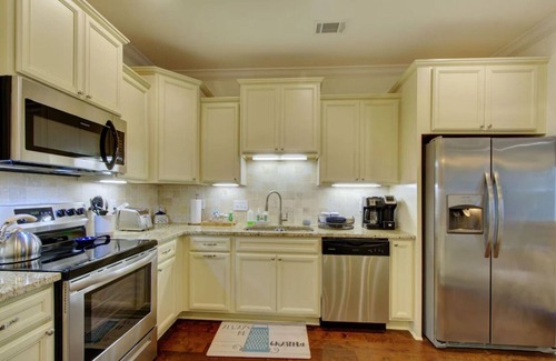 Saint Simons Island House | New Beach Townhouse with Pool! Tennis, Pickleball & Bocce around the corner!