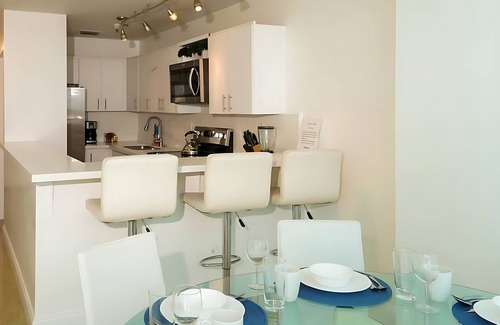 La Gorce Apartment | NEW BEACHFRONT 2 bedroom CONDO-HOTEL with parking and direct beach access