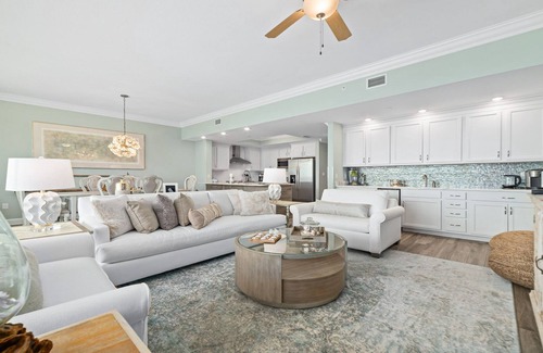 Orange Beach Condo | New Beachfront Condo with Lazy River and Slide!