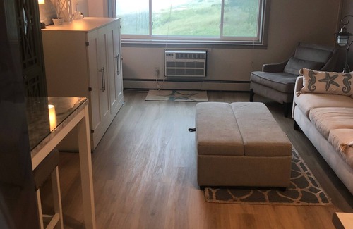 South Haven Condo | NEW! BEACHFRONT LAKE VIEW Lake Michigan Condo-private beach/heated pool/sundeck!