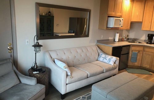 South Haven Condo | NEW! BEACHFRONT LAKE VIEW Lake Michigan Condo-private beach/heated pool/sundeck!