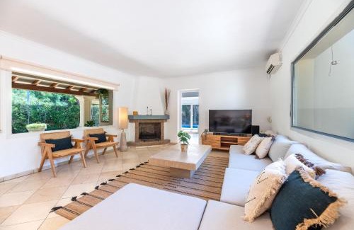 Nikki Beach Villa | NEW beachside Villa with private pool