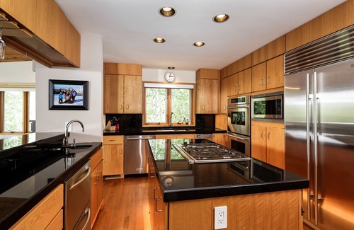 Snowmass Village House | New! Beautifully Renovated 5 Bedroom, 5.5 Bath Heart of Snowmass Village Home