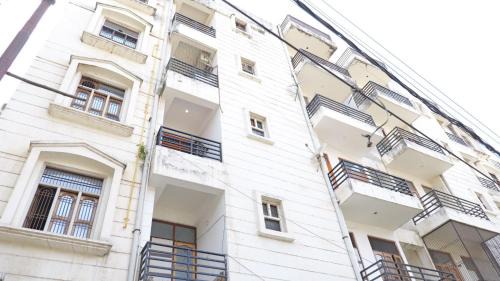 Varanasi Apartment | New Benaras Homestay - Varanasi