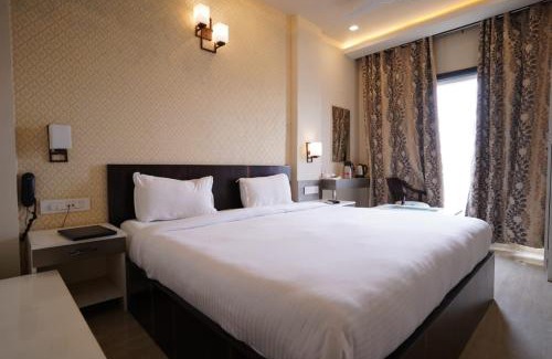 Varanasi Apartment | New Benaras Homestay - Varanasi