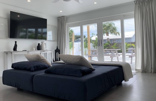 Sarasota House | NEW ! BEST B 1/1