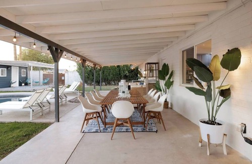 Scottsdale Estates Ten House | NEW Blue Agave Spacious 5BR/3BA with heated pool and casita