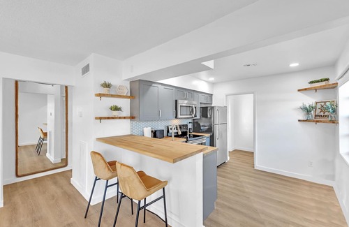 West Hollywood Apartment | NEW* Boho Chic Chateau Unit #2