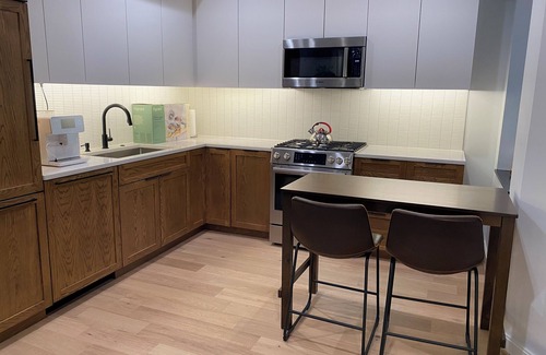 West End Condo | New Boutique 1BR Condo, Georgetown West End, Pvt Deck, Roof Deck