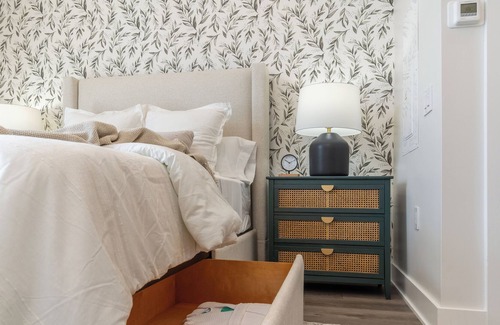 Northern Liberties Condo | New, Bright Northern Liberties 1 Bed nearby The Fillmore & The Met!
