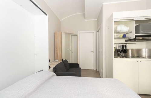 Vanchiglia Apartment | NEW Bright Studio x3 near Piazza San Carlo!